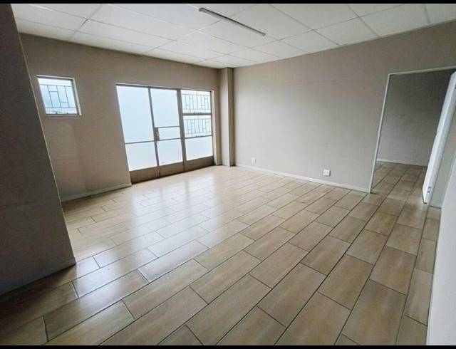 INDUSTRIAL PROPERTY TO RENT IN STORMILL